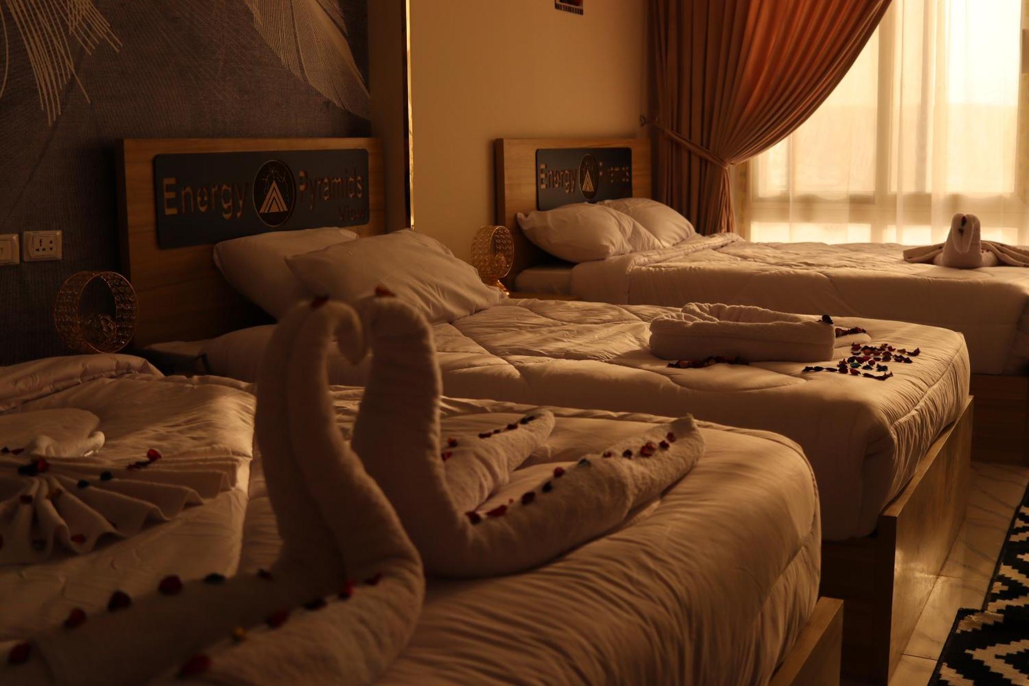 Energy Pyramids View Hostel Kafret el-Gabal Екстериор снимка