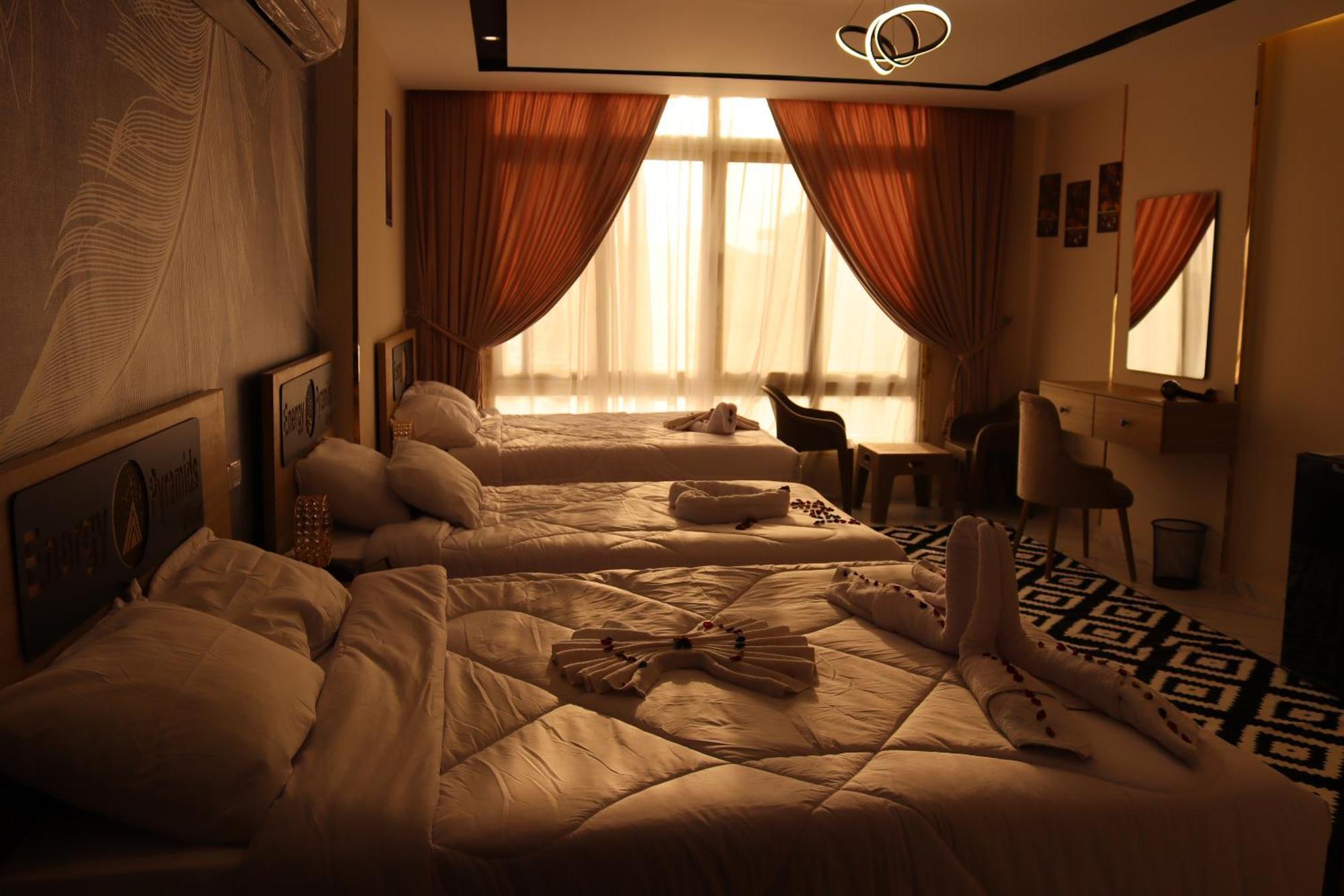 Energy Pyramids View Hostel Kafret el-Gabal Екстериор снимка
