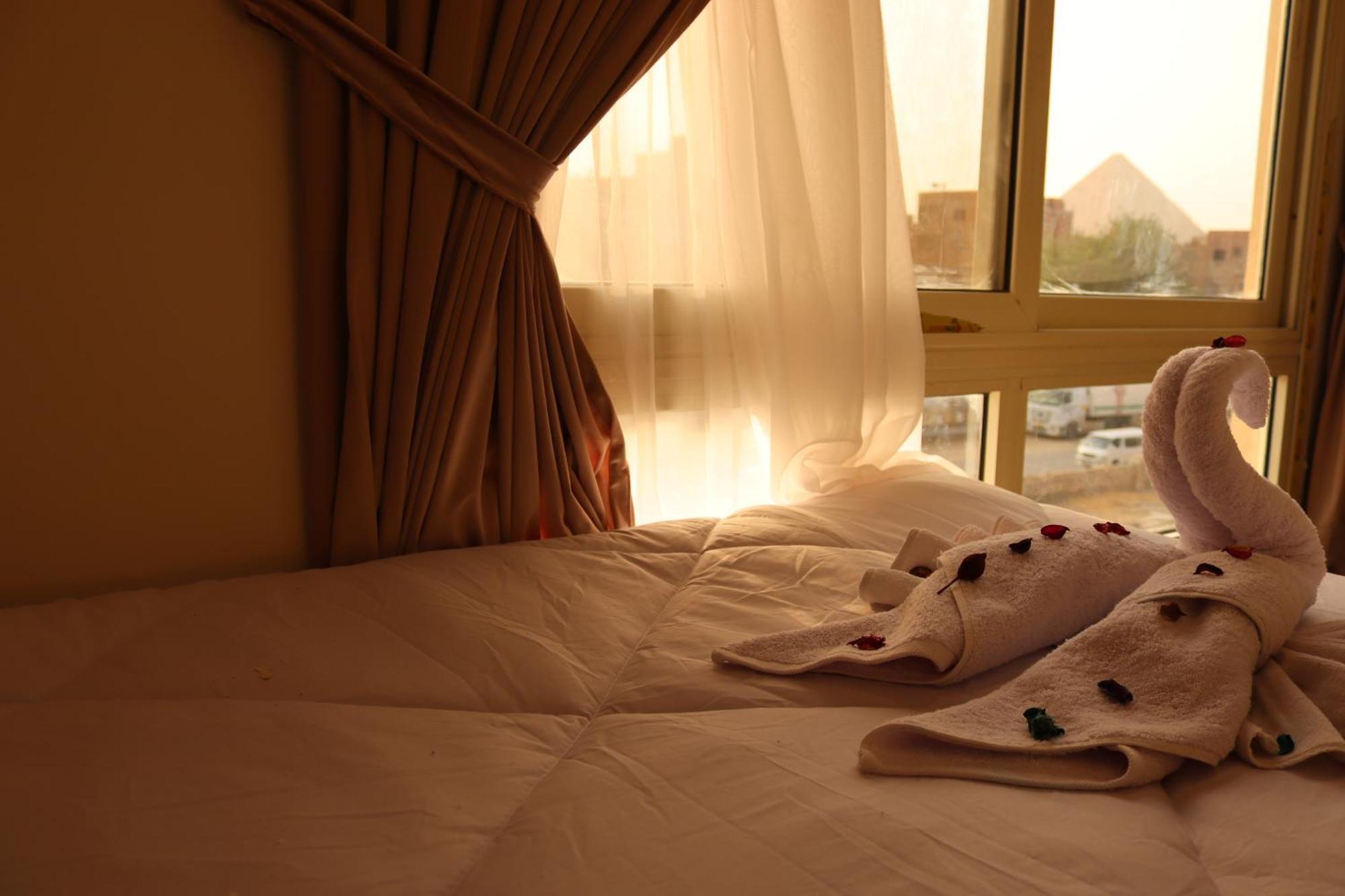Energy Pyramids View Hostel Kafret el-Gabal Екстериор снимка