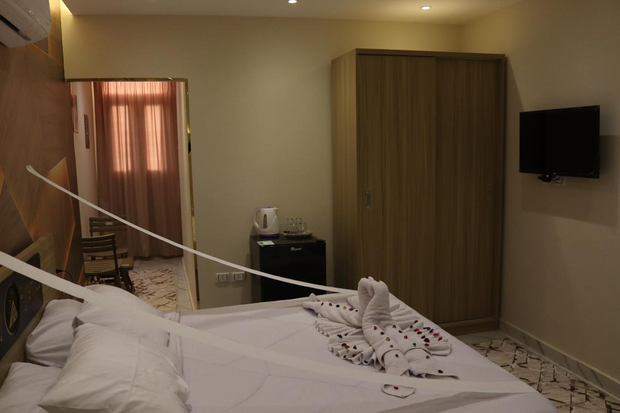 Energy Pyramids View Hostel Kafret el-Gabal Екстериор снимка